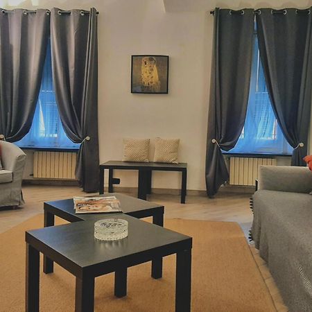 Posidonia Casa Al Mare In Citta Apartment Генуа Екстериор снимка